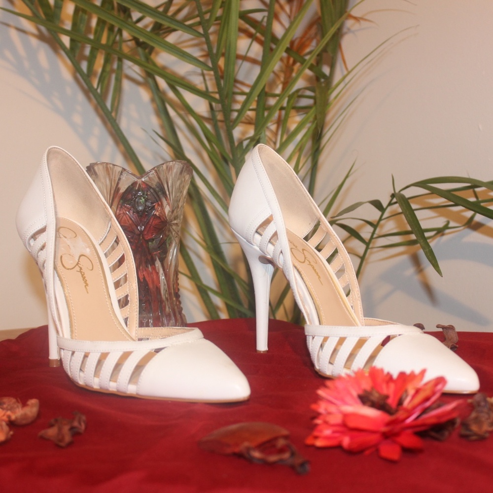 White Pointed Heel